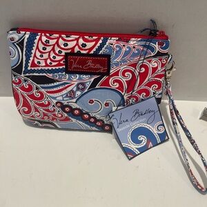 NWT Vera Bradley Red and Blue Seaside Coastal Wristlet